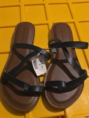 Leather Strappy Slide Sandals - Black